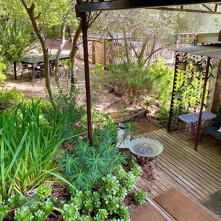 Sutton Spring Art Retreats Apartment Daylesford Bagian luar foto