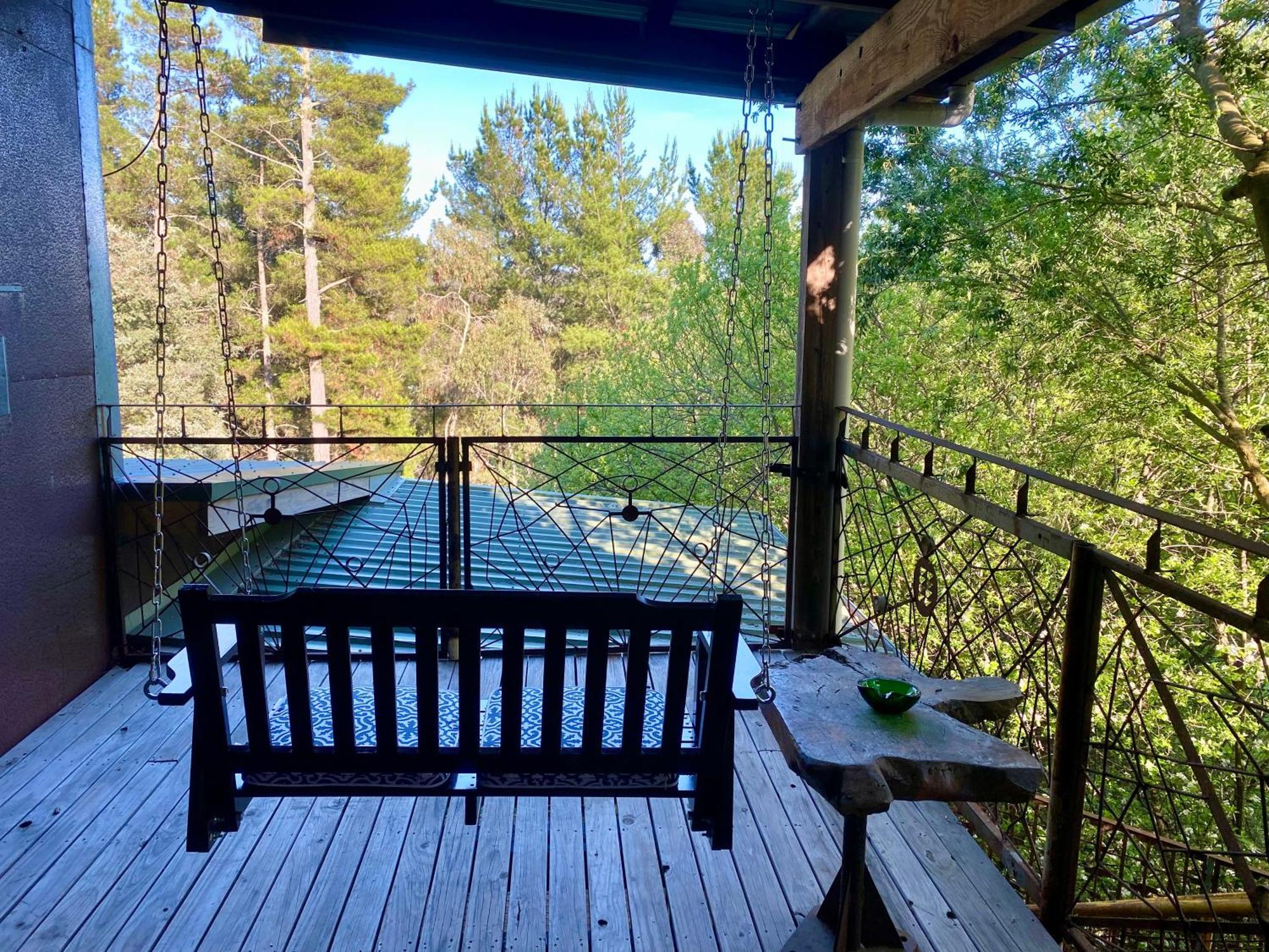 Sutton Spring Art Retreats Apartment Daylesford Bagian luar foto